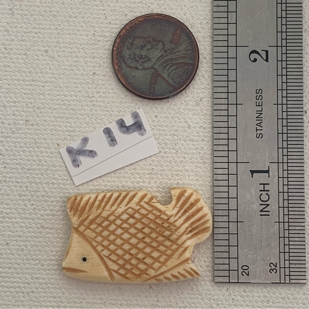 Vintage Fish Bone Bead Native American Style Hand Carved Fetish Animal Mini 1.3" - Picture 11 of 11